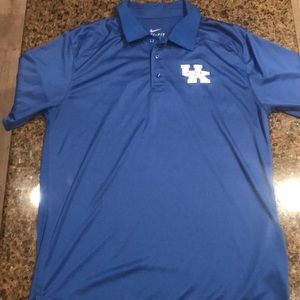 Men’s Nike Kentucky polo, breathable material